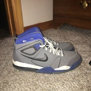 Gray Nike Flights